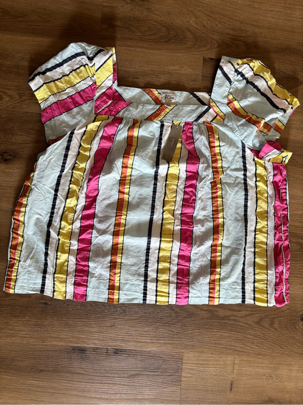 Sold






J. Crew' Pink Yellow and Black Striped Ruffle-Sleeve Top